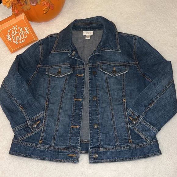Ann Taylor LOFT, 3/4 Length Sleeves, Jean Jacket Size 12 w/Stretch, SUPER CUTE🩵 - Picture 4 of 13